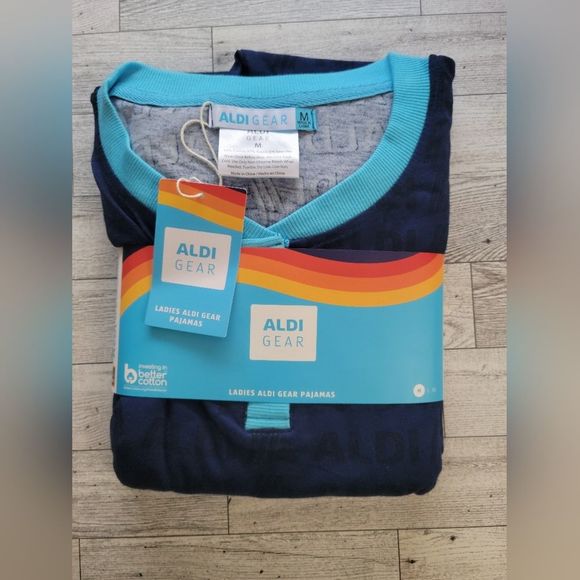 LAST ONE!  ALDI SZ M Ladies Pajamas 2023 Capsule Collection AISLE OF SHAME - Picture 5 of 10
